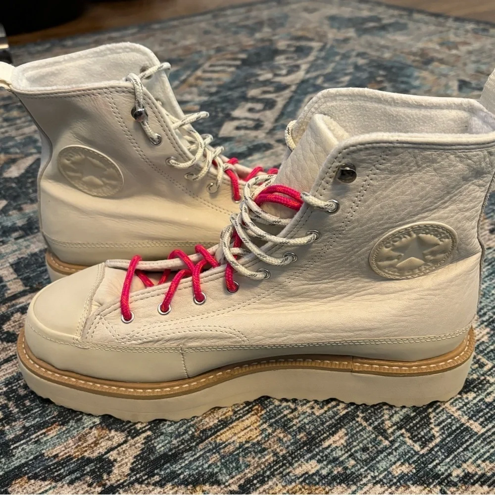 NEW Converse | Cream Pink Unisex Chuck Taylor‎ Crafted Boots Sz 8.5M/10W